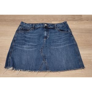 Women's Old Navy Jean Skirt 10